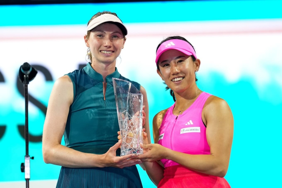 Cristina Bucsa firma un espectacular puesto de finalista de dobles en Miami