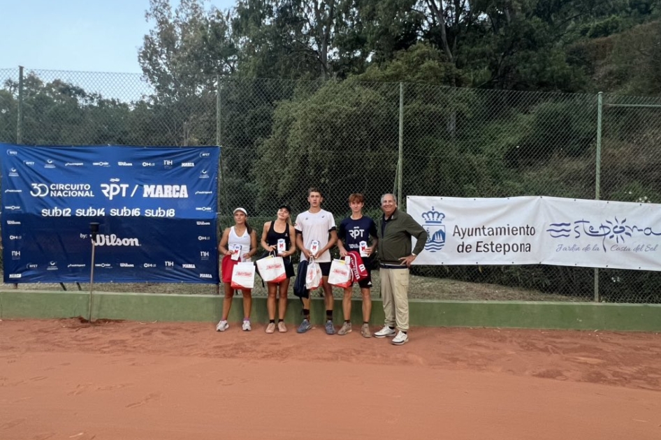 Éxito en Estepona con el Sub16 & Sub18 del 30º Circuito RPT - Marca by Wilson