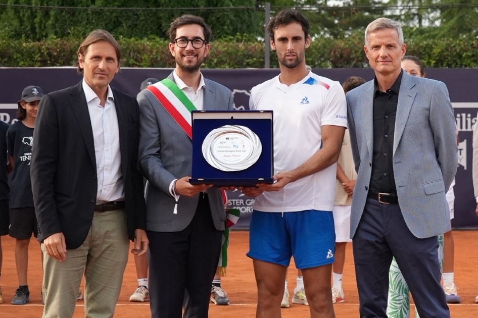 Carlos Taberner suma su segundo Challenger del año en Sassuolo y regresa al Top-100 Carlos Taberner suma su segundo Challenger del año en Sassuolo y regresa al Top-100