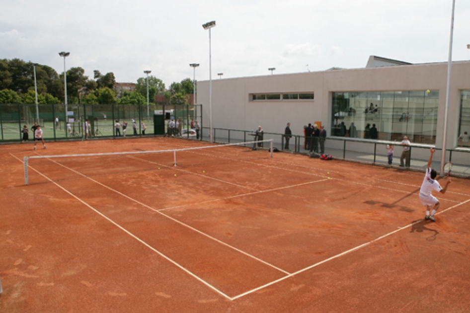 El Campeonato de España Alevín se decide esta semana en el CIT de Cornellà, en Barcelona El Campeonato de España Alevín se decide esta semana en el CIT de Cornellà, en Barcelona
