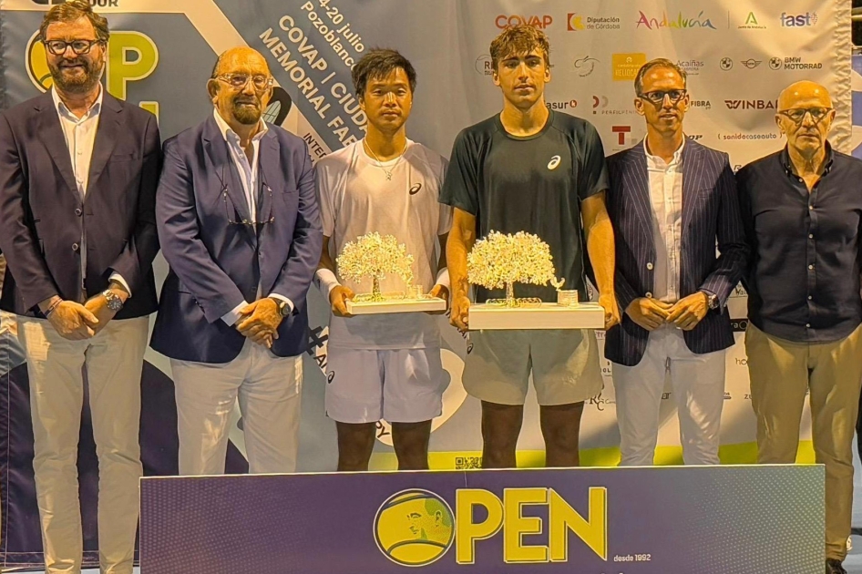 Daniel Mérida conquista su primer título ATP Challenger en Pozoblanco y entra en el Top-175 Daniel Mérida conquista su primer título ATP Challenger en Pozoblanco y entra en el Top-175
