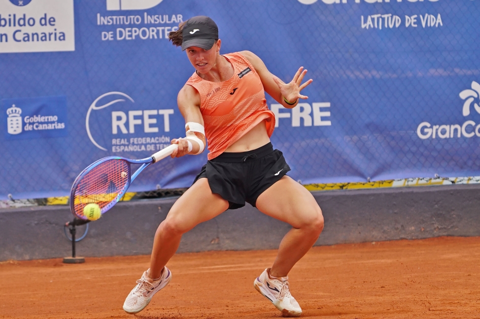 Kaitlin Quevedo se grada en casa ganando su primer ITF W100 en Gran Canaria