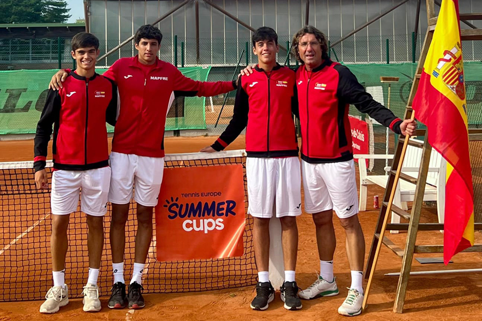La Selección Española MAPFRE de Tenis cadete se clasifica para la Copa Davis Júnior La Selección Española MAPFRE de Tenis cadete se clasifica para la Copa Davis Júnior