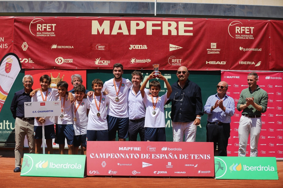 El CT Chamartín y la UE Tenispain levantan los Campeonatos de España Alevín por Equipos El CT Chamartín y la UE Tenispain levantan los Campeonatos de España Alevín por Equipos