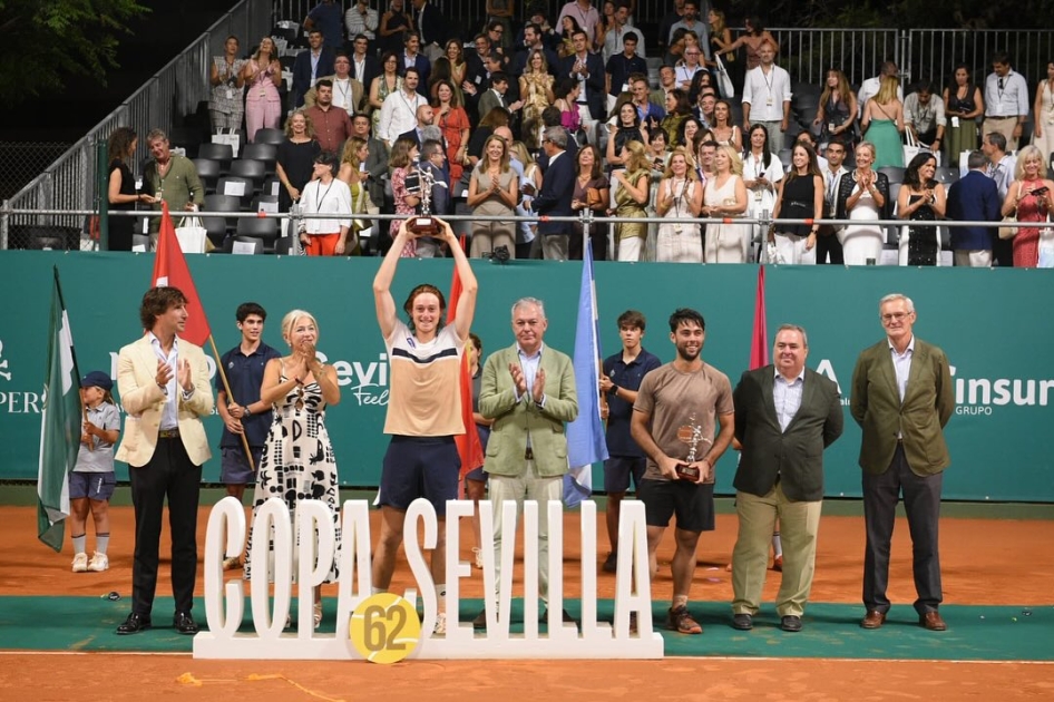 La Copa Sevilla acaba en manos del peruano Ignacio Buse La Copa Sevilla acaba en manos del peruano Ignacio Buse