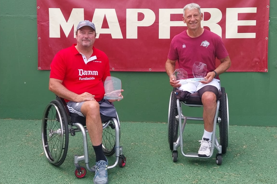 Arturo Montes supera a Juanjo Rodrguez en la final del Open Ciudad de Ferrol