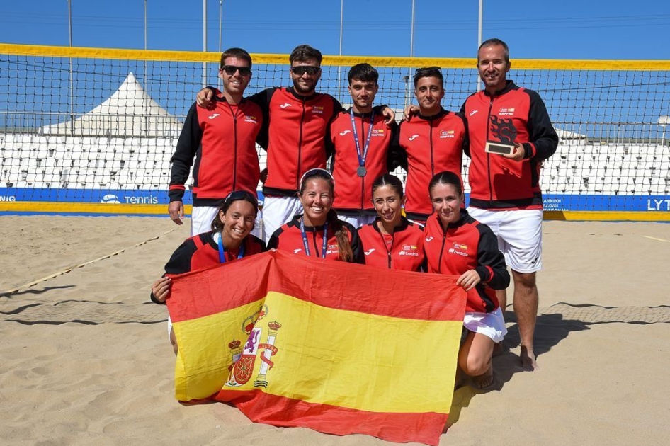 El tenis playa espaol se cuelga la medalla de bronce en el Europeo de Creta