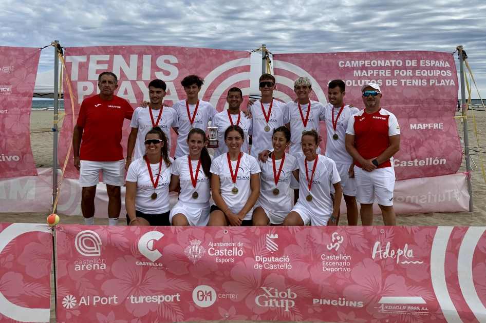 El CT Melilla sigue extendiendo su hegemona en el Campeonato de Espaa MAPFRE de Tenis Playa por Equipos