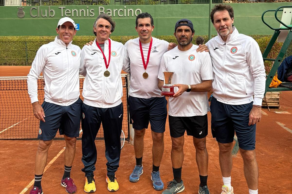 El CT Chamartín revalida el título de Campeón de España +40 ante el CT Barcino El CT Chamartín revalida el título de Campeón de España +40 ante el CT Barcino