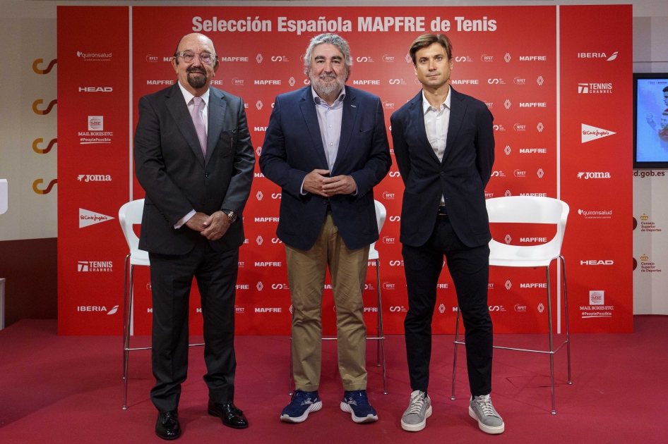 Ferrer: Ferrer: