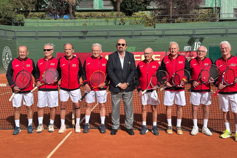 Emotivo homenaje a los Campeones del Mundo +85 y +75 en Madrid Emotivo homenaje a los Campeones del Mundo +85 y +75 en Madrid