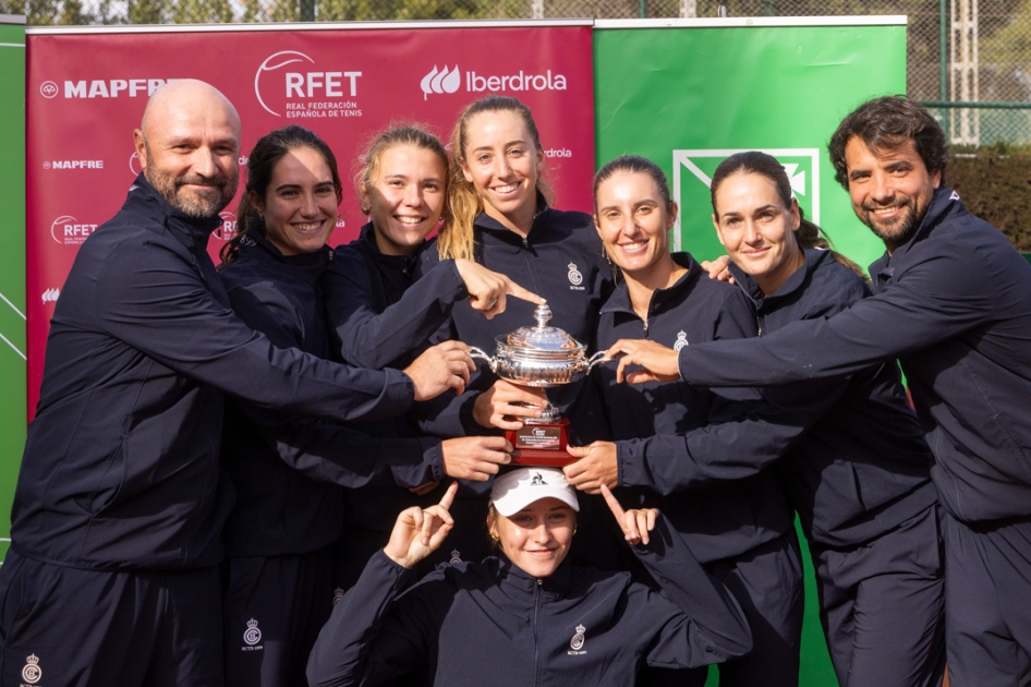 El RCT Barcelona-1899 arrebata el título del Campeonato de España Iberdrola Femenino al CT Valencia El RCT Barcelona-1899 arrebata el título del Campeonato de España Iberdrola Femenino al CT Valencia