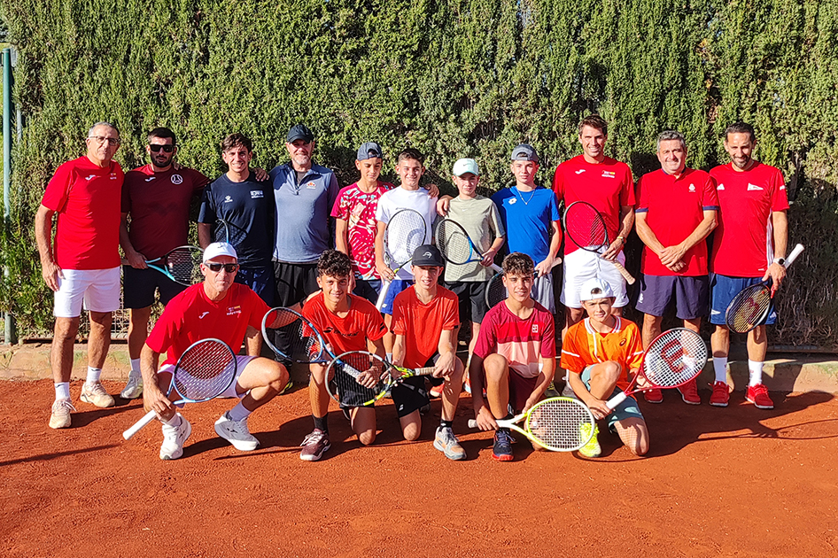 La RFET realiza una nueva concentracin de jugadores Sub'13 en Sevilla