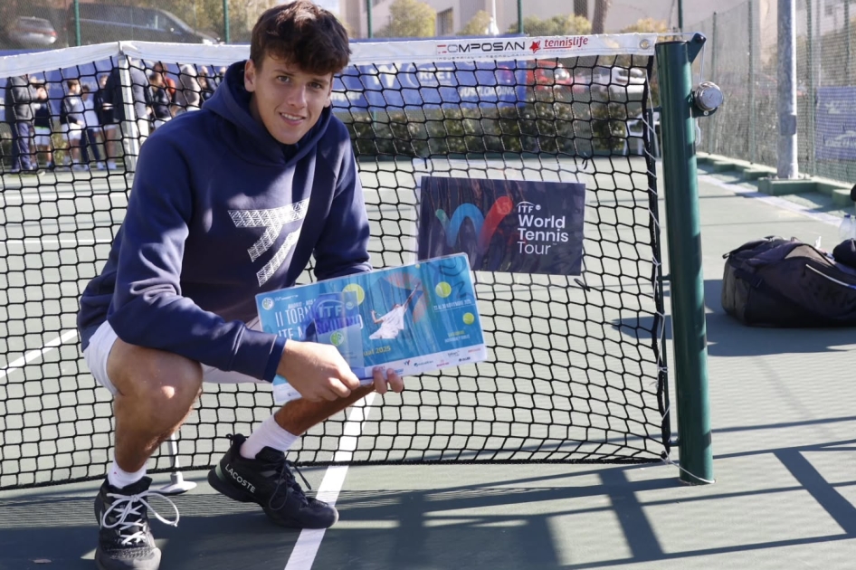 Primera final profesional de Izan Almazn en Madrid