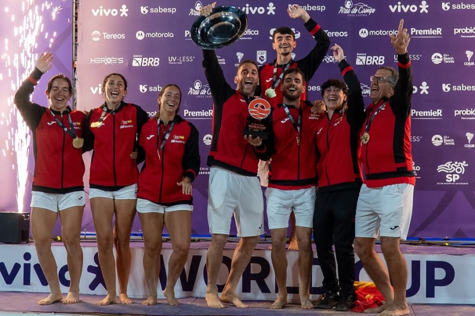 La Selección Española de Tenis Playa hace historia y se proclama por primera vez Campeona del Mundo en Brasil