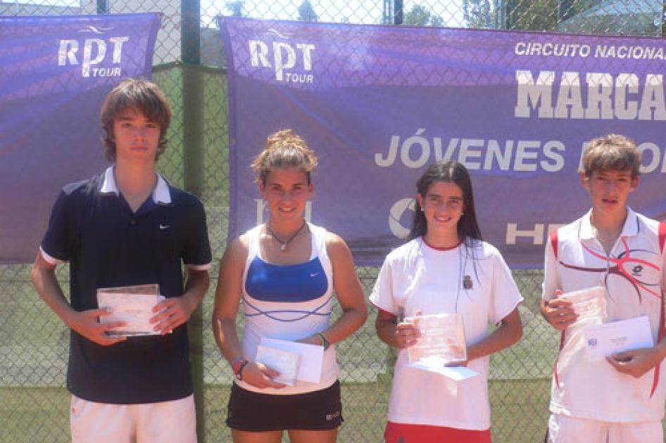 Daniel Armengol y María Pujol se llevan la victoria en el torneo “Marca” de Zaragoza Daniel Armengol y María Pujol se llevan la victoria en el torneo “Marca” de Zaragoza