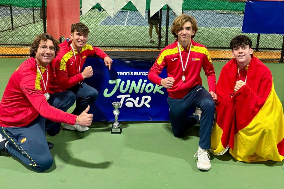 Las Selecciones Espa�olas Cadete masculina y femenina avanzan a la fase final de las Winter Cups  �