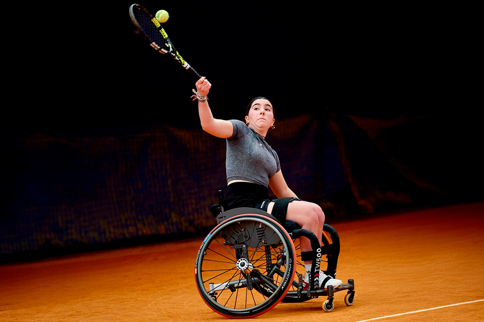 Carmen Lobo alcanza la final del torneo j�nior de tenis en silla de Leuven