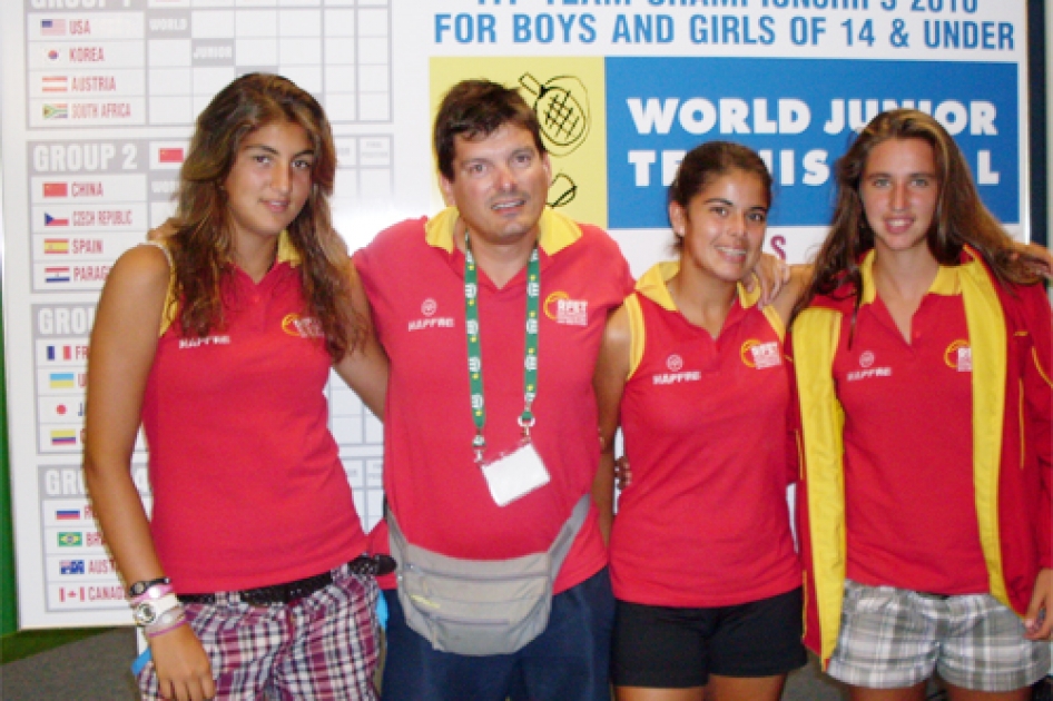 Debut con derrota del equipo femenino infantil en el Campeonato del Mundo 