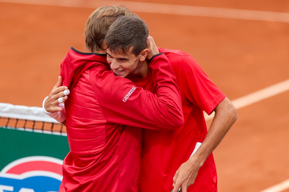 Debut so�ado de J�dar y M�rida en Copa Davis para poner el 0-2 de Espa�a en Chile