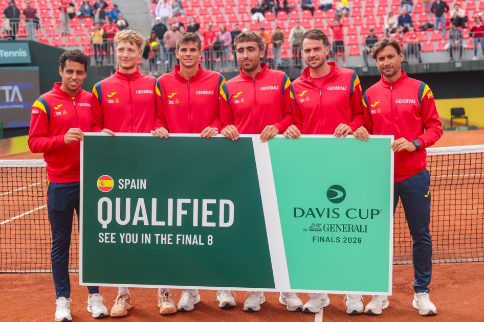 El dobles Munar-Mart�nez sella la clasificaci�n para la Final 8 de Copa Davis en Bolonia