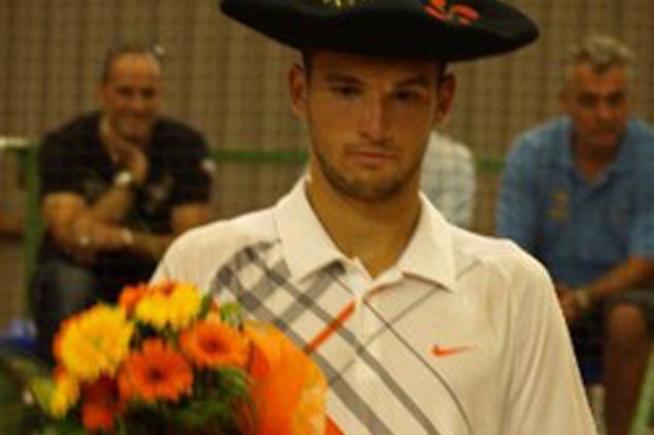 Sergio Gutiérrez cede en la final del Futures de Irún ante el búlgaro Grigor Dimitrov Sergio Gutiérrez cede en la final del Futures de Irún ante el búlgaro Grigor Dimitrov
