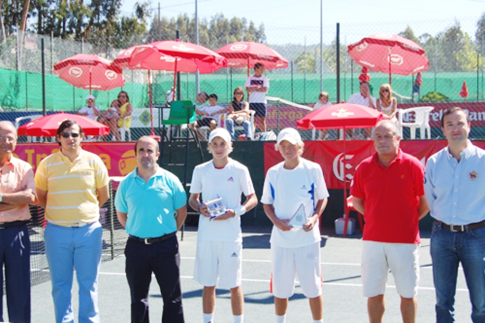 Carla Tur conquista su primer ttulo internacional en el torneo cadete de Sanxenxo