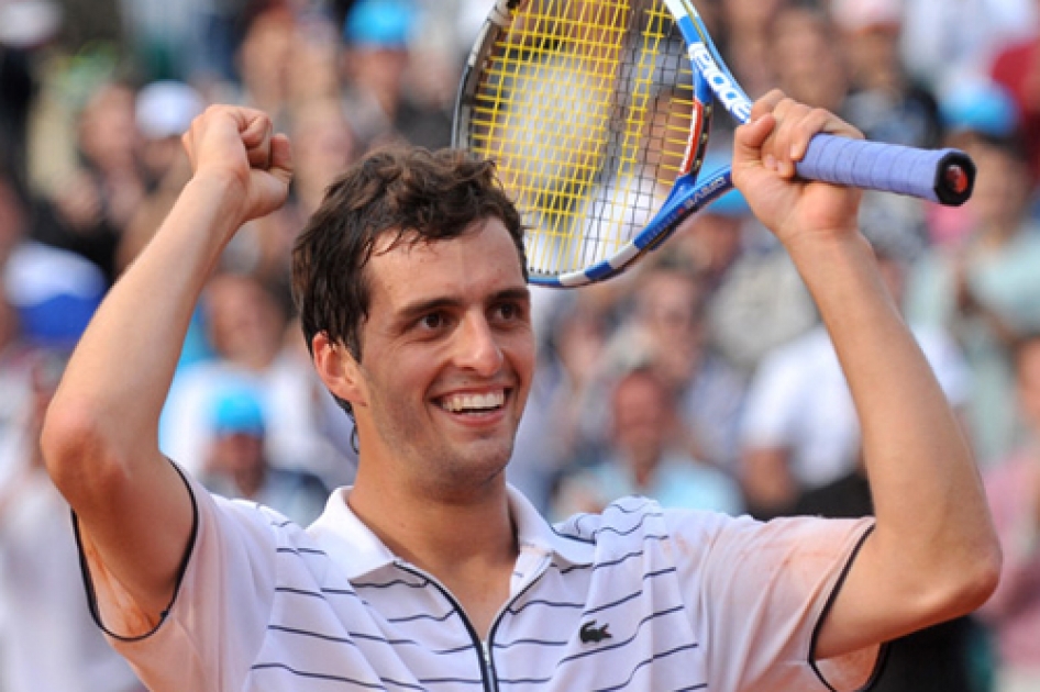 Albert Ramos suma su segundo ttulo Challenger del ao en Sevilla ante Pere Riba