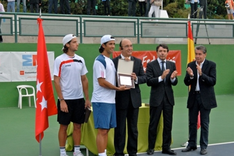 Fernando Verdasco y Feliciano Lpez inauguran las nuevas pistas de la Federacin de Madrid