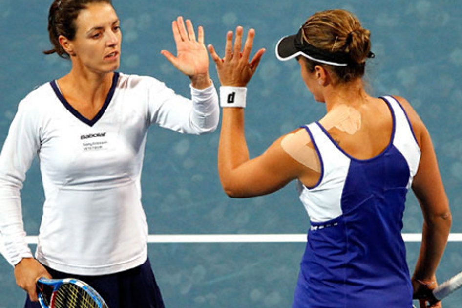 Mª José Martínez y Nuria Llagostera caen en los cuartos de final de dobles en Beijing