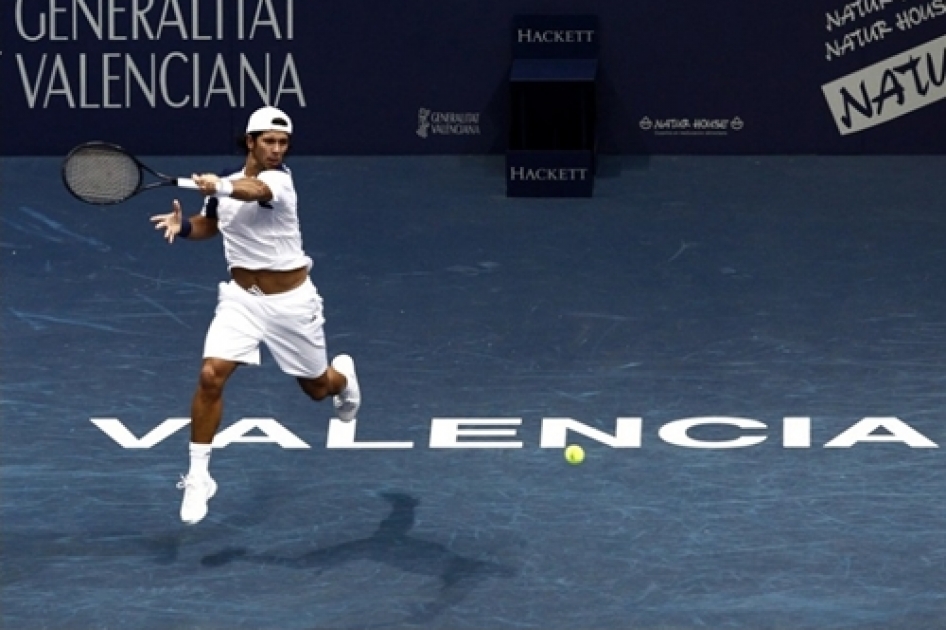 Verdasco empieza con buen pie en Valencia donde busca una plaza en el Masters