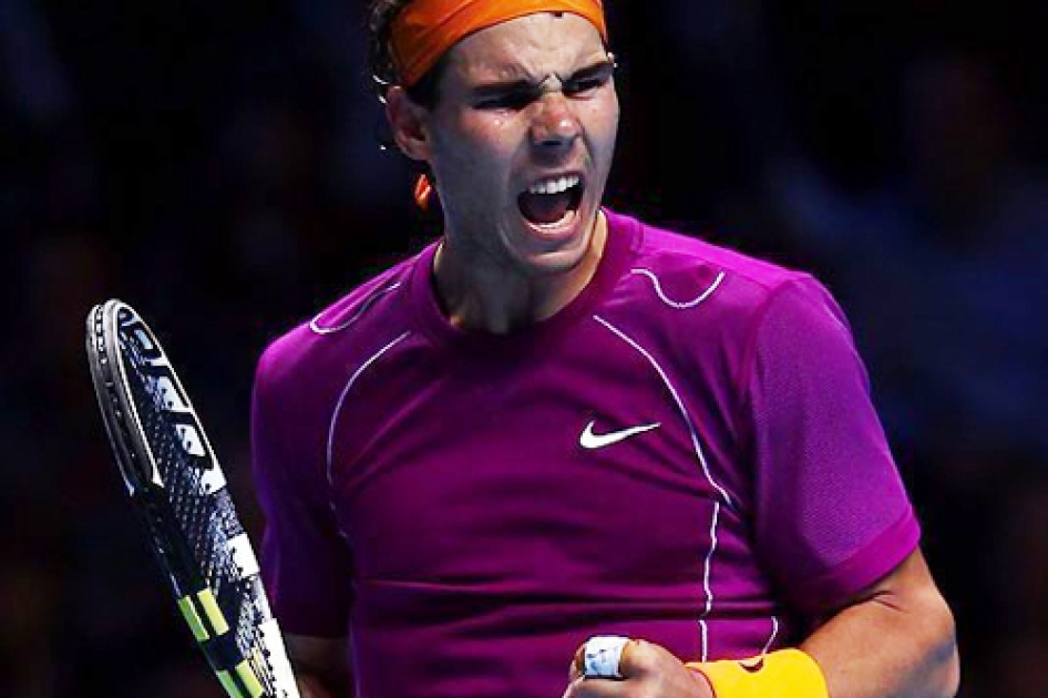 Nadal reacciona a tiempo y remonta ante Roddick en su debut en Londres Nadal reacciona a tiempo y remonta ante Roddick en su debut en Londres