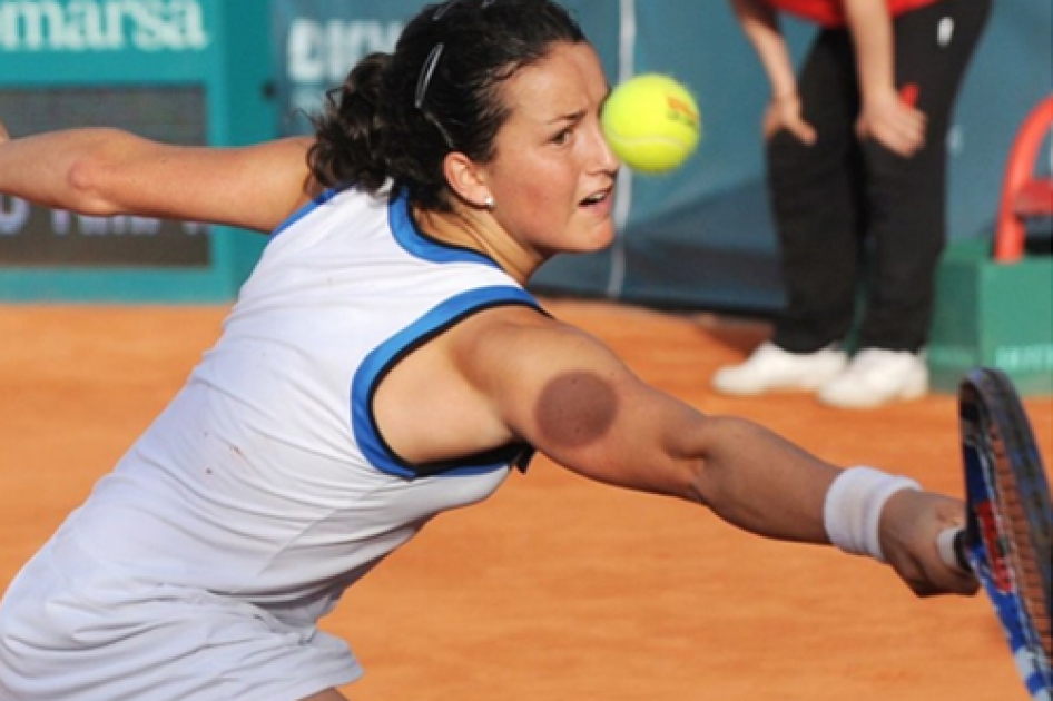 Lara Arruabarrena no puede con Kuznetsova y se despide de su gran actuación en Marbella Lara Arruabarrena no puede con Kuznetsova y se despide de su gran actuación en Marbella