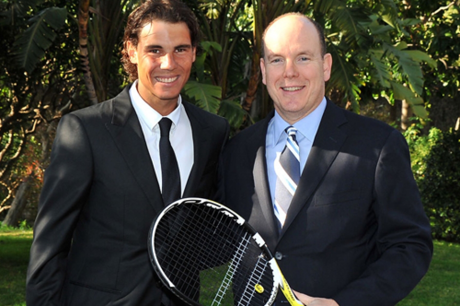 Nadal y Ferrer debutan con victoria en Montecarlo y avanzan a tercera ronda junto a Robredo y Almagro