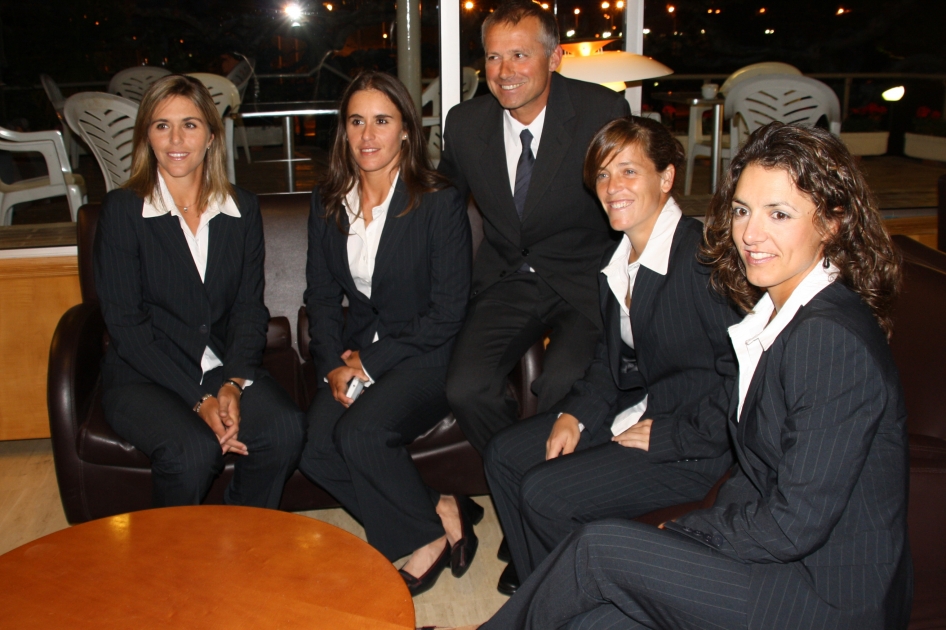 El sorteo enfrenta a Martínez- Razzano y Medina-Rezai en la primera jornada de Fed Cup El sorteo enfrenta a Martínez- Razzano y Medina-Rezai en la primera jornada de Fed Cup