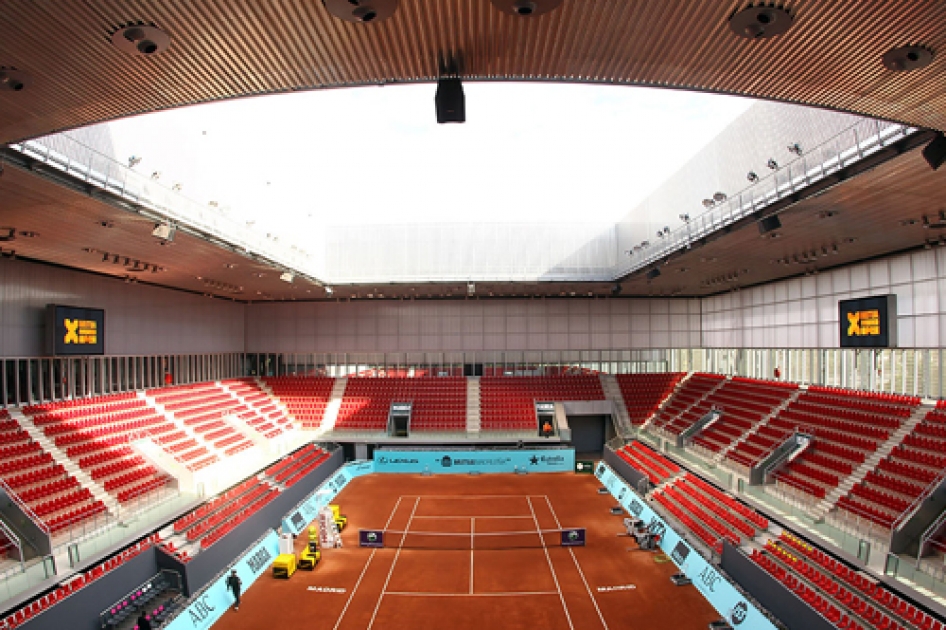 Ferrer abre la segunda ronda en el Masters 1000 de Madrid tras una jornada de sorpresas Ferrer abre la segunda ronda en el Masters 1000 de Madrid tras una jornada de sorpresas