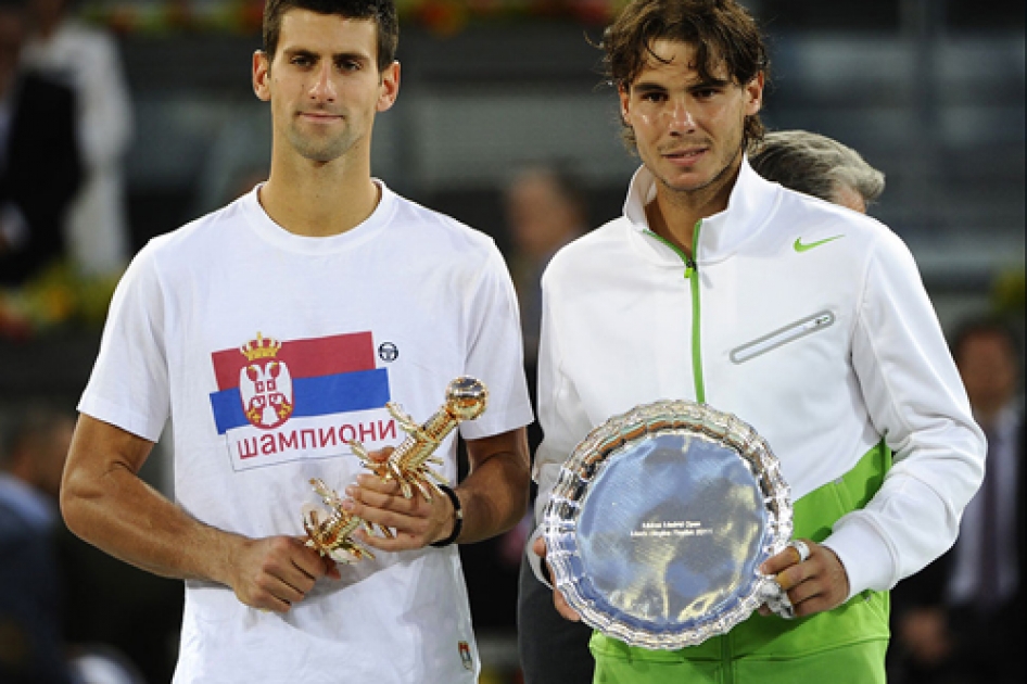 Nadal rompe su racha sobre tierra ante un Djokovic que sigue imbatible en Madrid