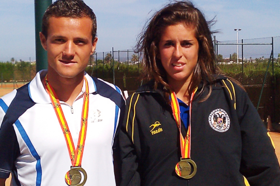 David Estruch y Lucía Cervera cumplen los pronósticos en el Campeonato Universitario David Estruch y Lucía Cervera cumplen los pronósticos en el Campeonato Universitario