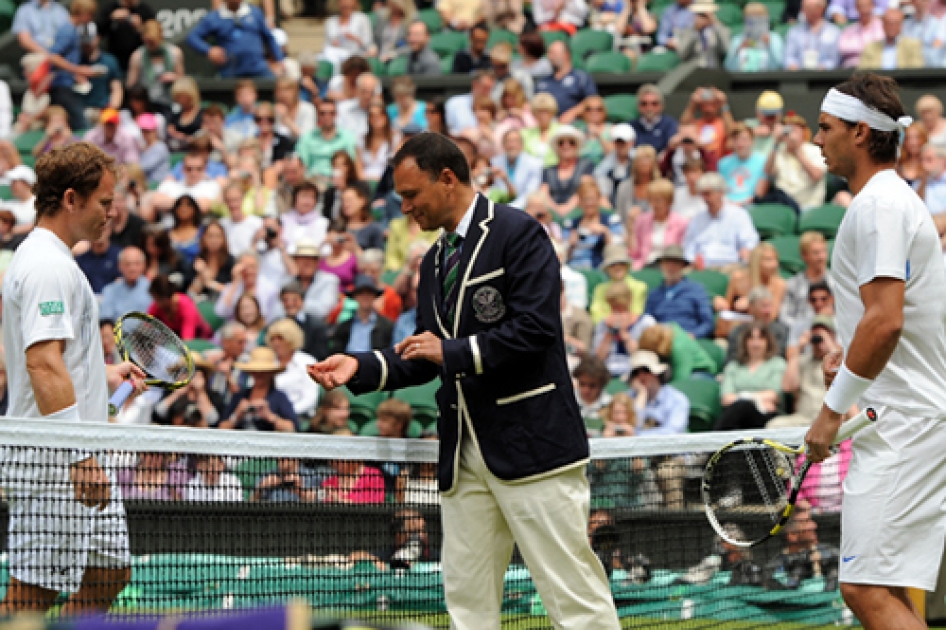 Nadal y Feliciano superan con solvencia su debut sobre la hierba de Wimbledon