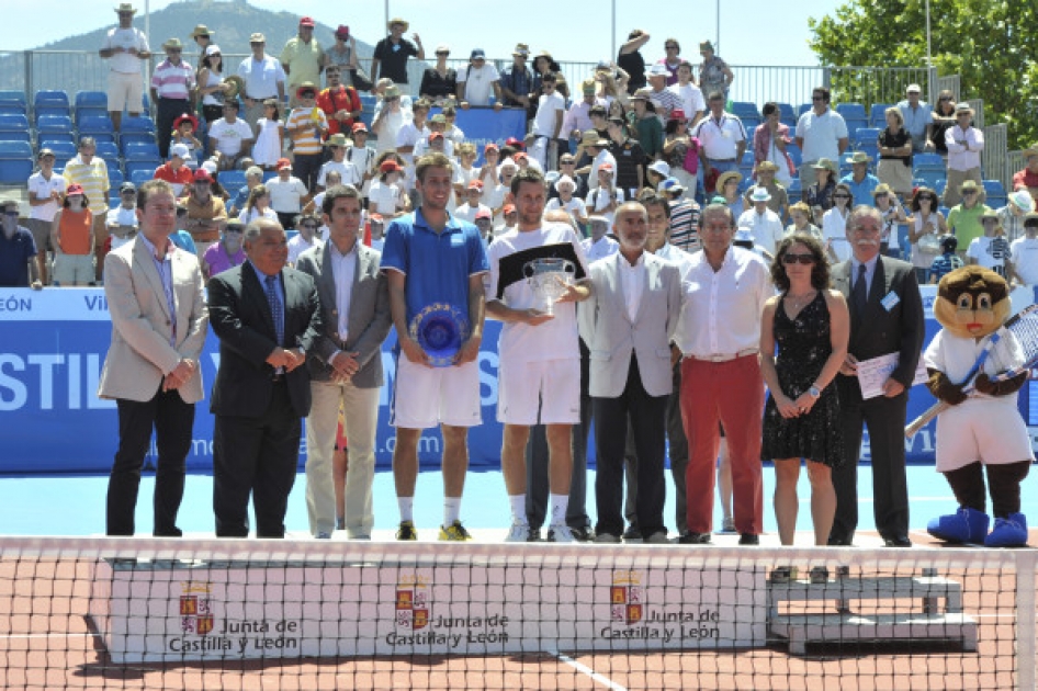 El ATP Challenger de El Espinar corona al eslovaco Karol Beck