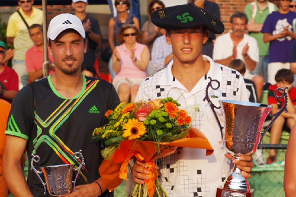 Pablo Carreño cumple los pronósticos en el Futures de Irún y alza su cuarto título del año Pablo Carreño cumple los pronósticos en el Futures de Irún y alza su cuarto título del año