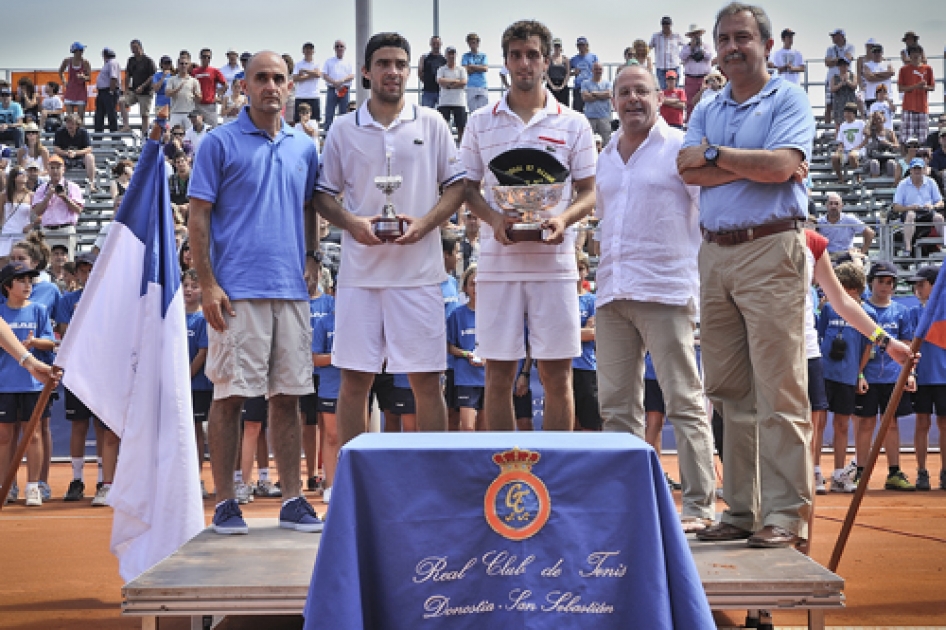 Albert Ramos revalida la victoria en el Challenger de San Sebastin ante Pere Riba