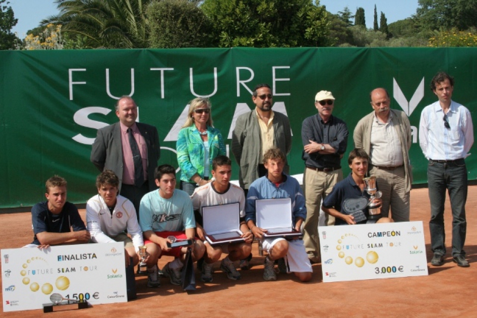 El portugués Miguel Almeida se lleva el Future Slam Tour celebrado en Llafranc El portugués Miguel Almeida se lleva el Future Slam Tour celebrado en Llafranc