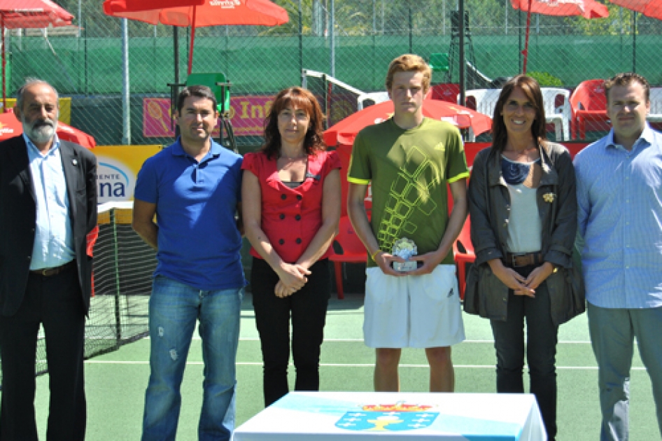 Dominio foráneo en el torneo internacional júnior de Sanxenxo Dominio foráneo en el torneo internacional júnior de Sanxenxo