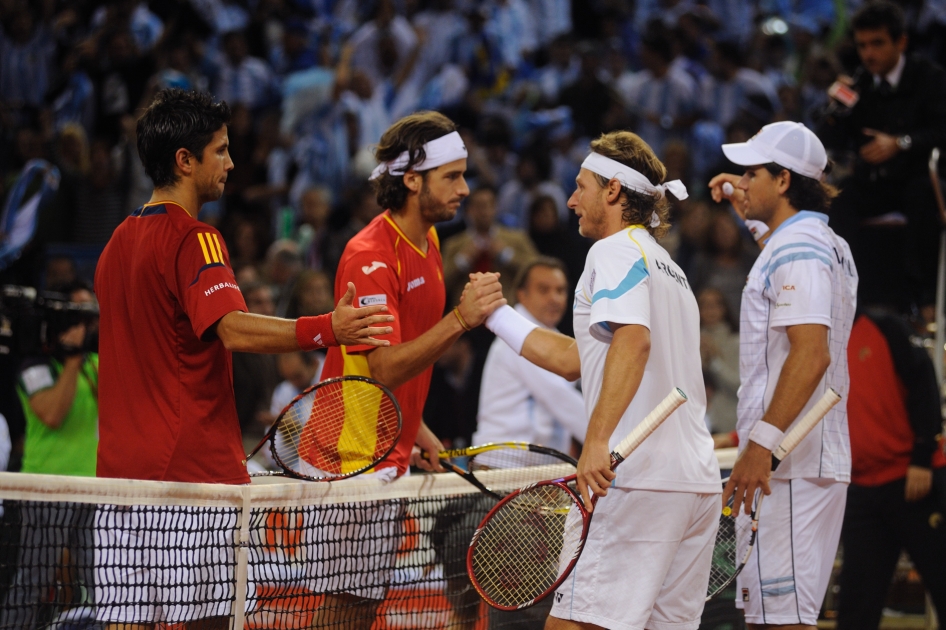 El punto de dobles deja abierta la final de la Copa Davis entre Espaa y Argentina