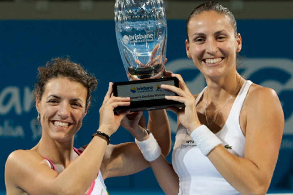 Nuria Llagostera y Arantxa Parra ganan su primer título de dobles del año en Brisbane