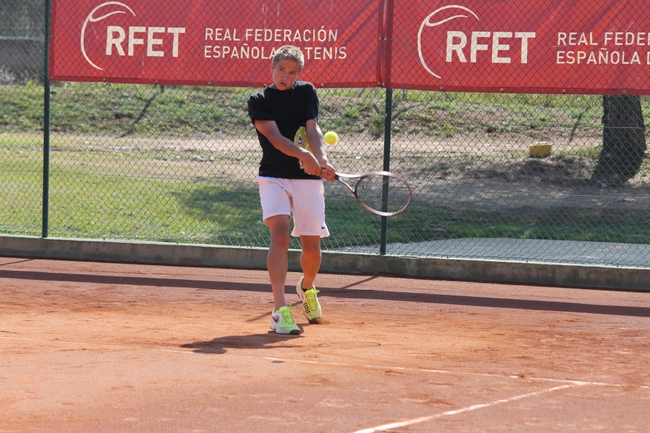 Tres espaoles juegan esta semana el Masters Europeo Juvenil en Italia