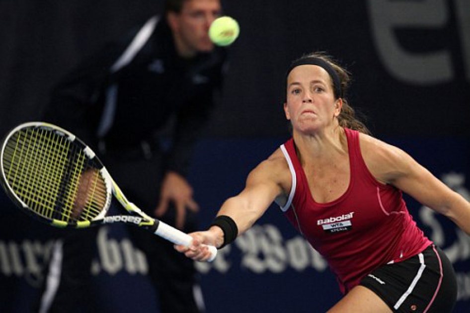 Lourdes Domínguez cae en los cuartos de final en Luxemburgo ante la eslovaca Hantuchova Lourdes Domínguez cae en los cuartos de final en Luxemburgo ante la eslovaca Hantuchova