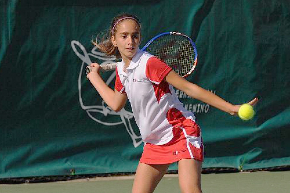 Finales de Carlos Snchez Jover y Carlota Molina en el internacional alevn de Coimbra