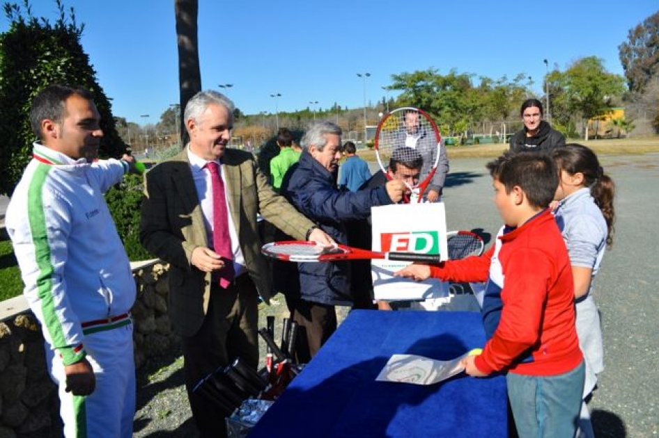 La Fundación del Tenis Español organiza una jornada de convivencia con niños de entornos marginales